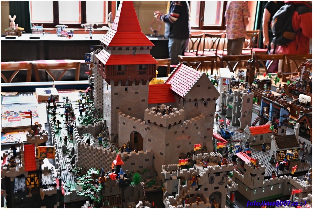 Klikněte pro zobrazení původního obrázku